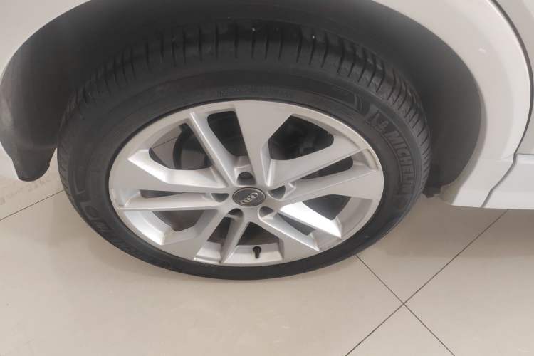 Used Audi Q2L 2018 35 TFSI Luxury Prestige Version China VI
