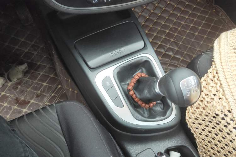 Used FAW Junpai D60 2015 1.5L Manual Luxury Model
