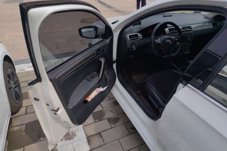 Used Volkswagen Santana 2019 1.5L Manual Comfort Edition China VI Standard Driver Seat