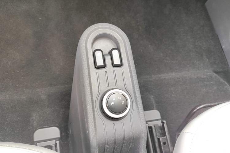 Used Wuling Hongguang MINIEV 2021 Macaron Premium Model – Lithium Iron Phosphate