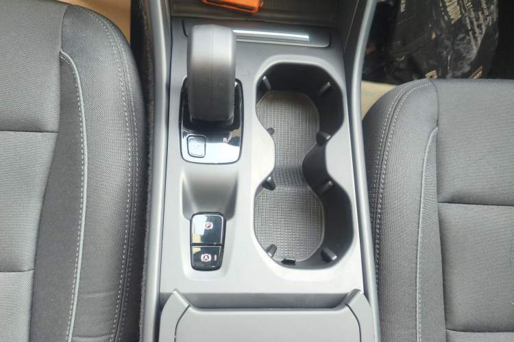 Used Volvo XC40 2022 T4 Four-Wheel Drive Smart & Stylish Edition