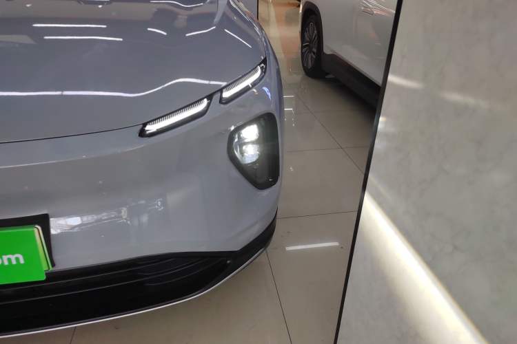 Used Nio EC6 2024 75 kWh