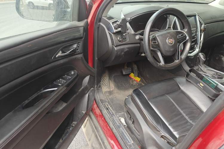 Used Cadillac SRX 2013 3.0L Comfort Model
