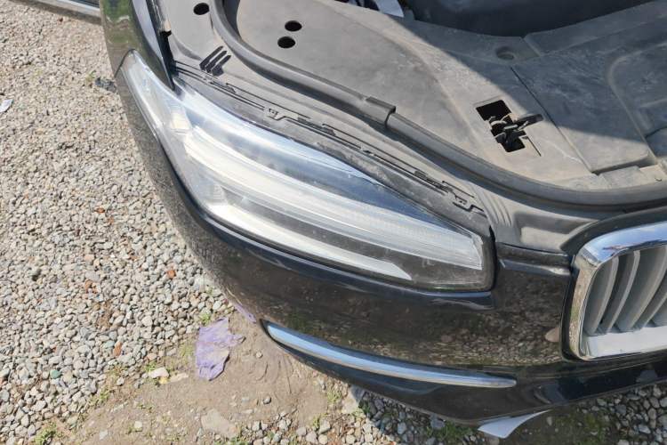 Used Volvo XC90 2019 T6 Zhiyi Edition 7-Seater China V Emission Standard
