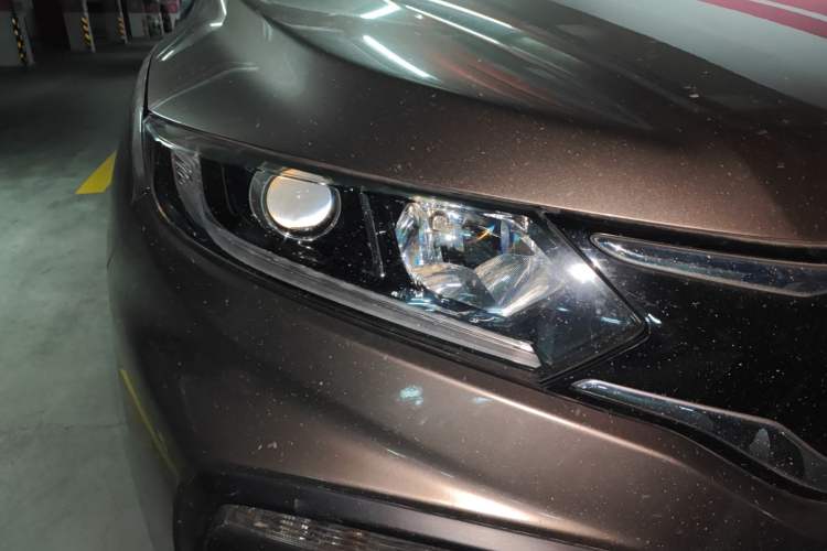 Used Honda XR-V 2015 1.8L EXi CVT Comfort Version
