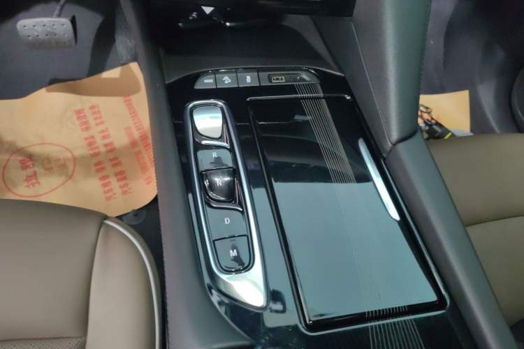 Used Buick Enclave 2020 28T Four-Wheel Drive Luxury Flagship Edition Gear Lever