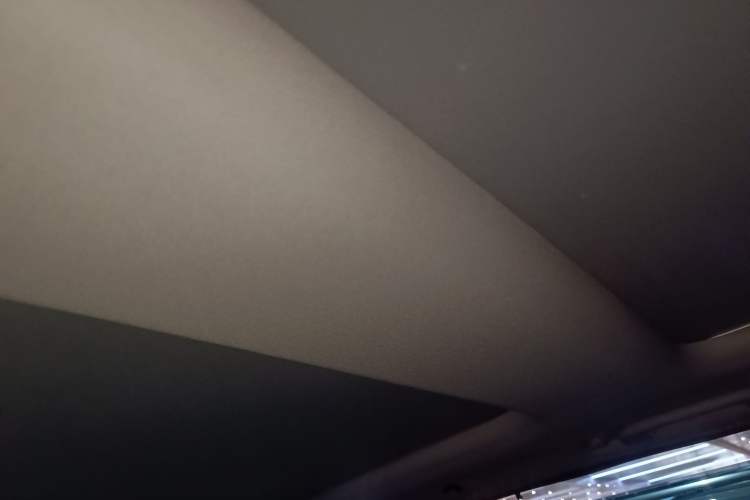 Used Mercedes-Benz R-Class 2017 R 320 4MATIC Business Edition Prestige Model