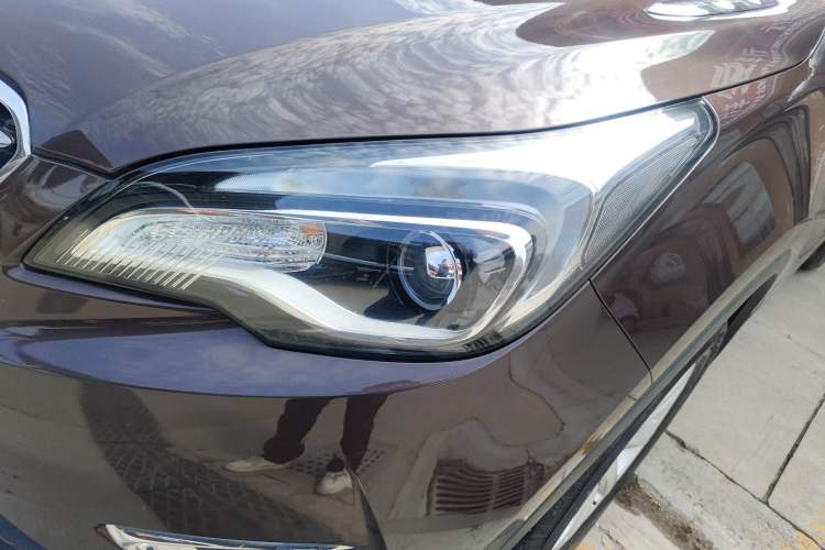 Used Buick Envision 2018 20T Two-Wheel-Drive Leading Model
