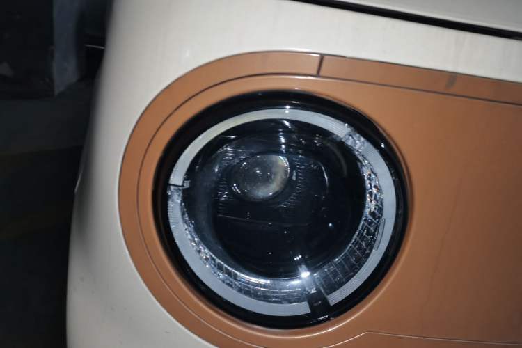 Used Geely Galaxy Panda 2023 Panda Mini 200km Endurance Bear
