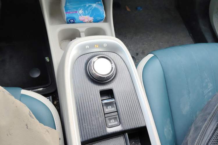 Used ORA Good Cat 2022 Morandi Edition 400km Standard Range Two-Week Young Enjoyment Version Lithium Iron Phosphate