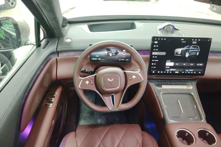 Used VOYAH Titan 2026 Model Max+ Steering Wheel