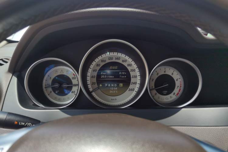 Used Mercedes-Benz C-Class 2011 C 200 CGI Elegant Model
