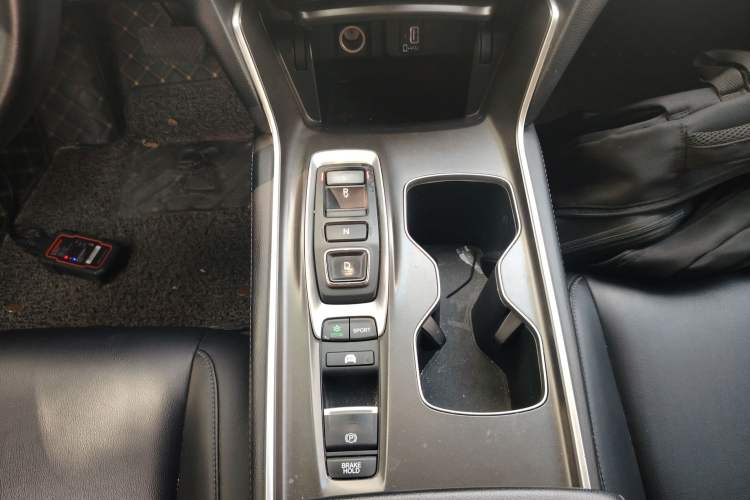 Used Honda Accord 2018 Rui·Hybrid 2.0L Rui Zhi Edition China VI Gear Lever