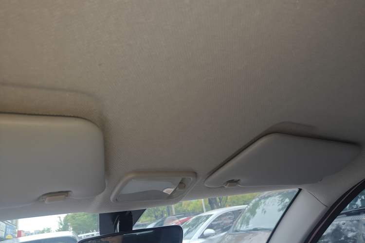 Used Wuling Hongguang MINIEV 2021 Macaron Fashion Model Lithium Iron Phosphate Headliner