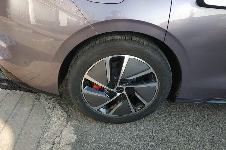 Used EXEED Star Era ES 2025 Extended-Range Max Urban Assisted Driving
