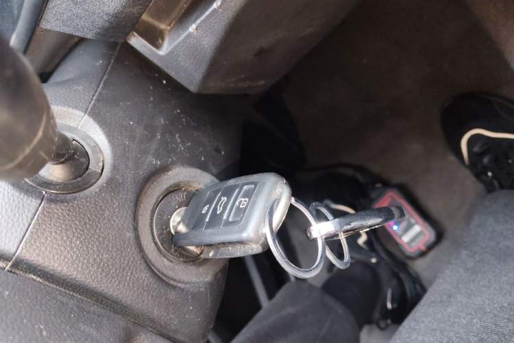 Used Wuling Hongguang PLUS 2019 1.5T Manual Standard Edition 5 Seats
