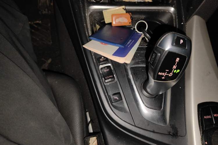 Used BMW 3 Series 2015 320Li Fashion Model
