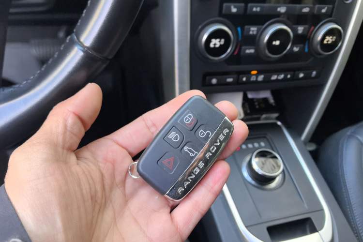 Used Land Rover Discovery Sport 2019 240 PS HSE Version China V Standard