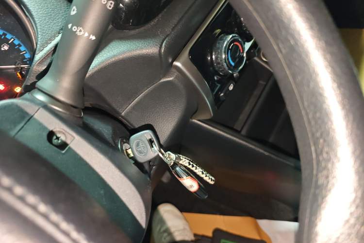 Used Toyota YARiS L Zhi Xuan 2016 Revised 1.5E CVT Charming Edition