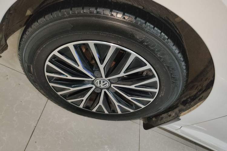 Used Volkswagen Sagitar 2019 280TSI DSG Comfort Version China V Standard Exterior 4