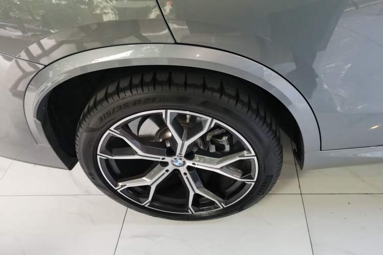 Used BMW X5 2022 Restyled xDrive 30Li Luxury Version M Sport Package