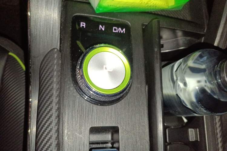 Used Haval H6S 2022 2.0T Two-Wheel Drive JoyRun Version Gear Lever