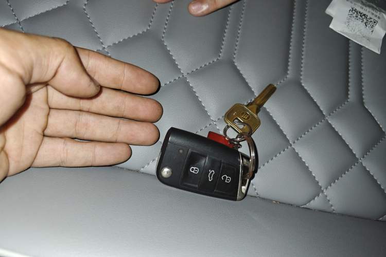 Used Volkswagen Tayron 2023 280TSI Two-Wheel-Drive Luxury Plus Advanced Version
