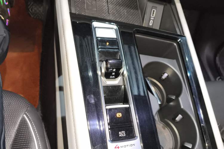 Used Volkswagen Teramont 2021 380TSI Four-Wheel Drive Prestige Flagship Edition Gear Lever