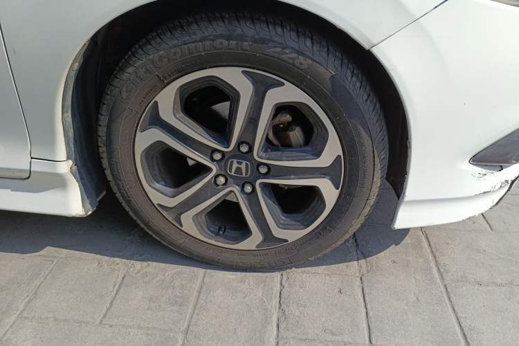 Used Honda Jade 2014 1.8L Automatic Comfort Elite Version 5 Seats