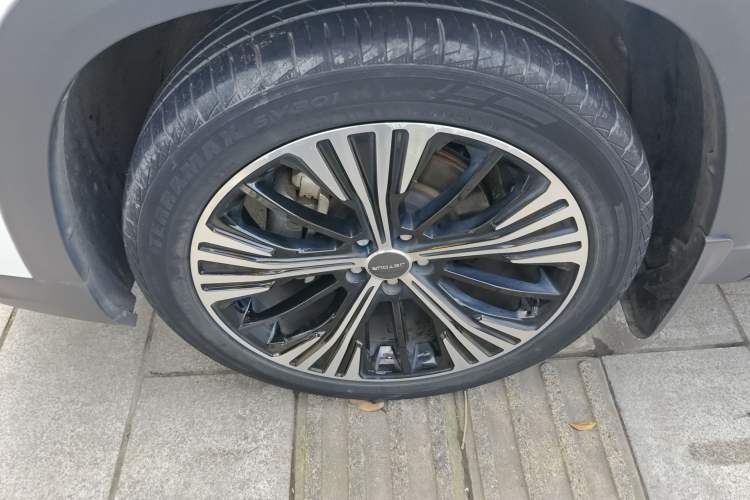 Used JETOUR X90 2020 1.6T DCT Shadow Edition 7-Seater Left Front Wheel Hub