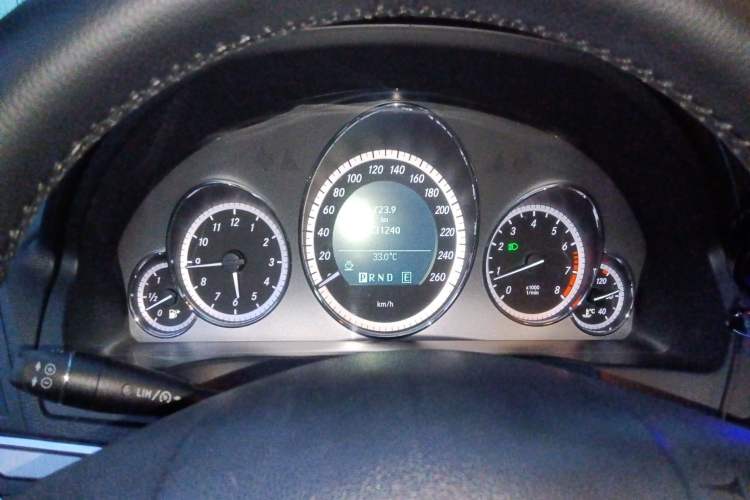 Used Mercedes-Benz E-Class 2010 E 260 CGI Coupe
