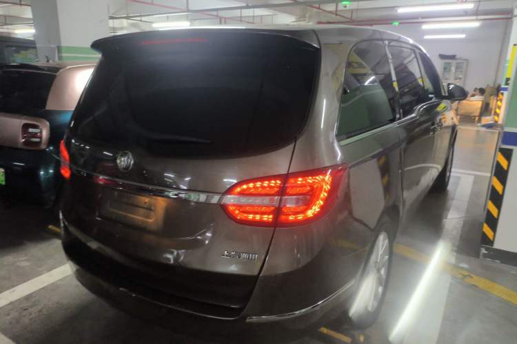 Used Buick GL8 2017 25S Comfort Version China V Standard Rear Right 45 Deg