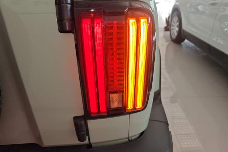 Used Tank 300 2023 City Edition 2.0T—Stylish as Ever