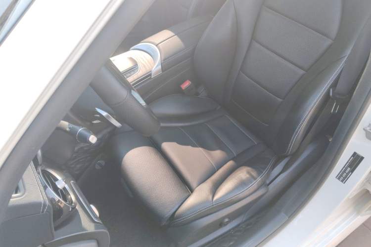 Used Mercedes-Benz C-Class 2020 C 200 L Fashion Edition Sport Version Left Front Seat