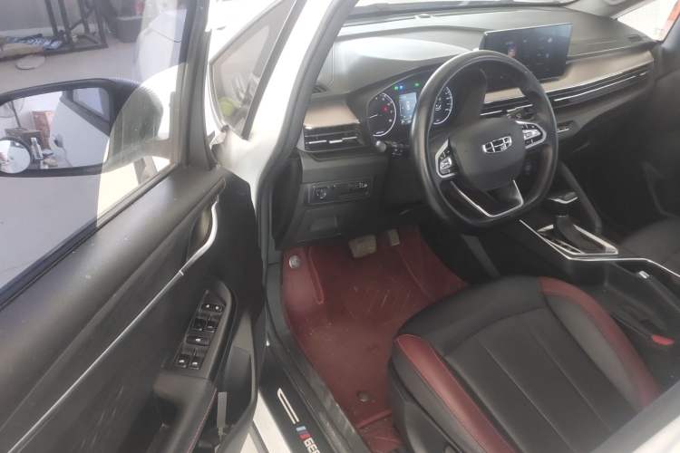 Used Geely Auto Vision X3 2021 PRO 1.5L CVT Deluxe Model
