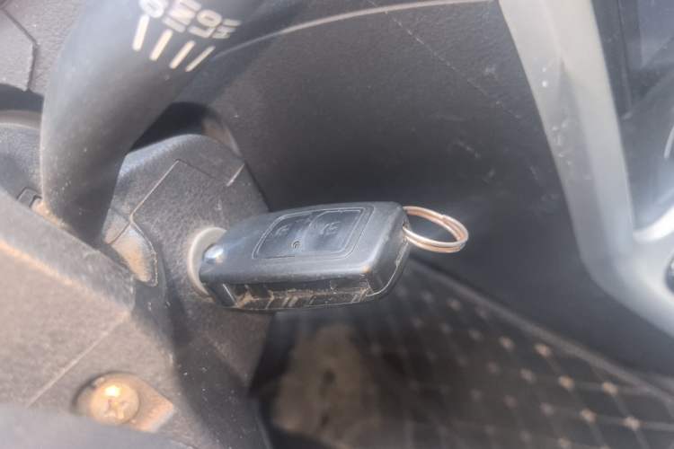 Used CHANGAN KAICHENG Ruixing M90 2021 2.0L Standard Version Flat-Top Liftgate 6-Seater LJ481Q6