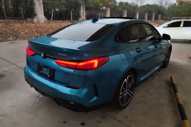 Used BMW 2 Series (Import) 2021 225i Four-Door Coupe M Sport Night Edition