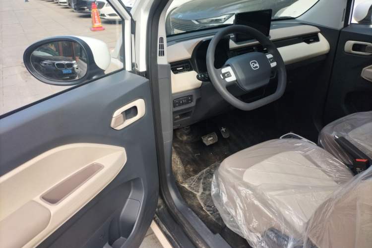 Used Chery QQ Ice Cream 2025 205km Qi Energy Version Driver Seat