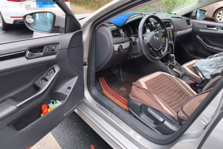 Used Volkswagen Sagitar 2018 280TSI DSG Ignite Edition Driver Seat