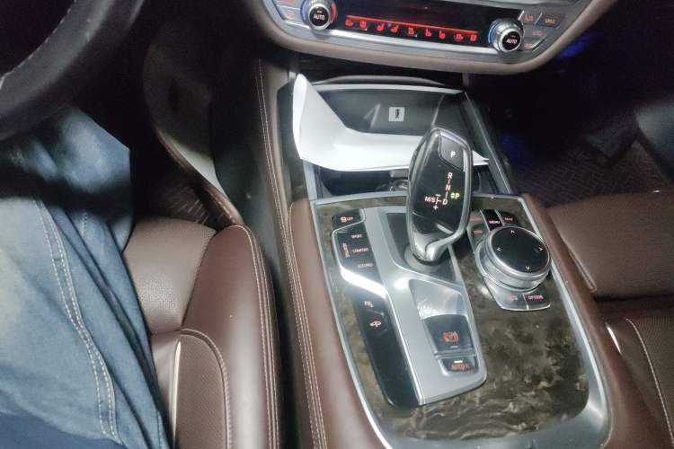 Used BMW 7 Series 2017 740Li Luxury Edition