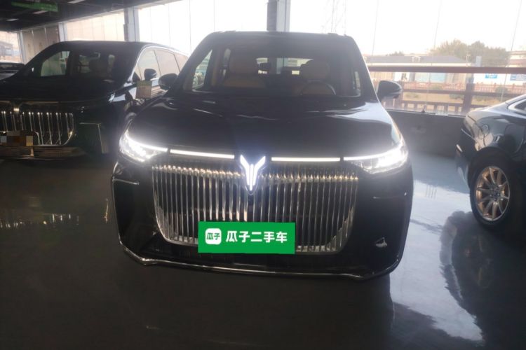 Used VOYAH Dream 2025 PHEV Four-Wheel-Drive Flagship Kunpeng Edition
