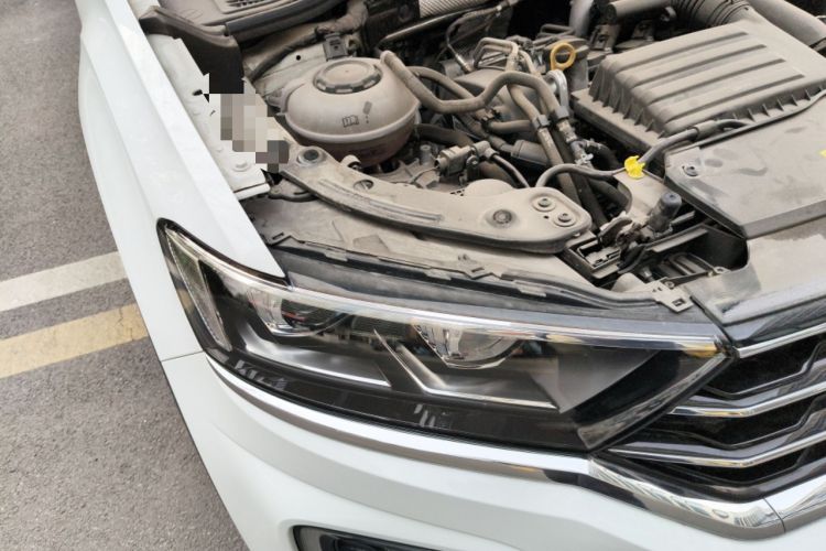 Used Volkswagen T-ROC 2022 280TSI DSG Two-Wheel Drive Elite PLUS Right Front Headlight