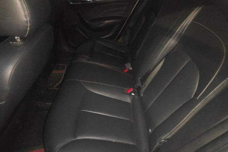 Used Roewe i6 New Energy 2017 45T Hybrid Connect & Smart Enjoyment Edition