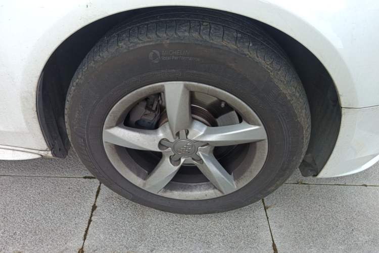 Used Audi A4L 2013 35 TFSI Automatic Standard Model
