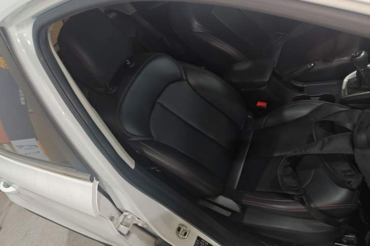 Used Roewe RX3 2020 1.6L Manual - Ultra-Fresh Entry Version
