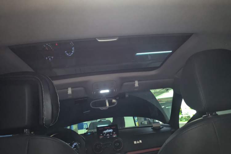 Used Audi A3 2015 Limousine 45 TFSI S line Luxury Model

