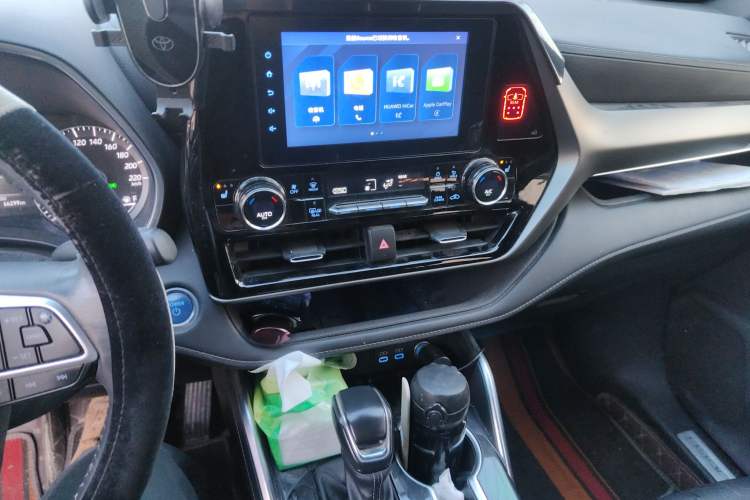 Used Toyota Crown Kluger 2022 2.5L HEV Four-Wheel Drive Luxury Edition
