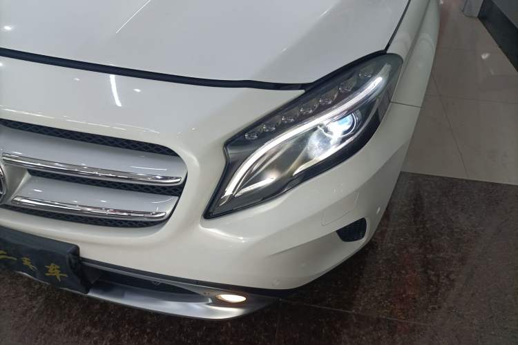 Used Mercedes-Benz GLA 2015 GLA 220 4MATIC Luxury Model
