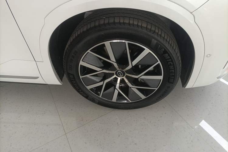 Used GAC Trumpchi S9 2025 Model Qiankun Ultra 6-Seater