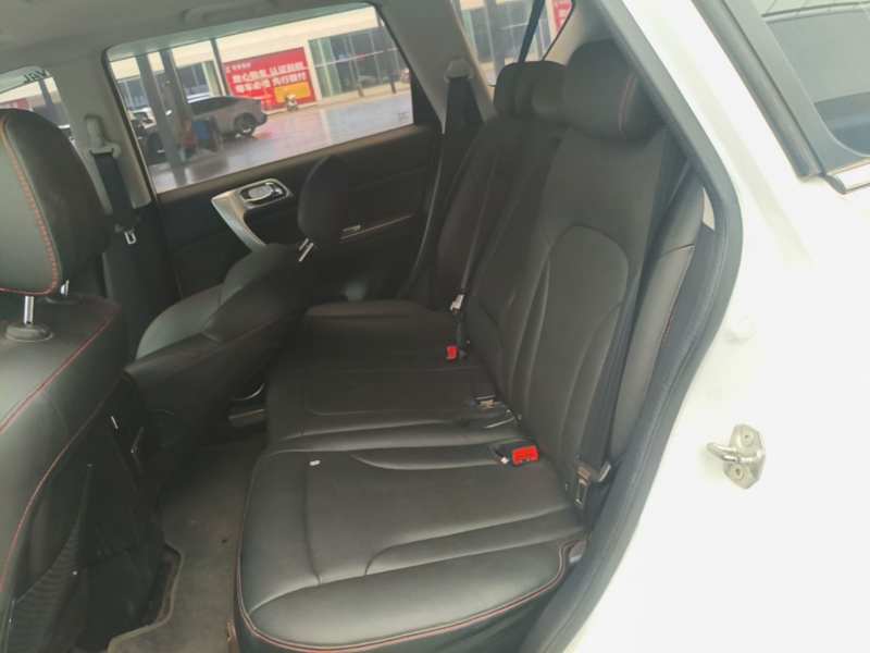 Used Haval H6 2016 Upgraded Model 1.5T Automatic Two-Wheel Drive Elite Version — 16